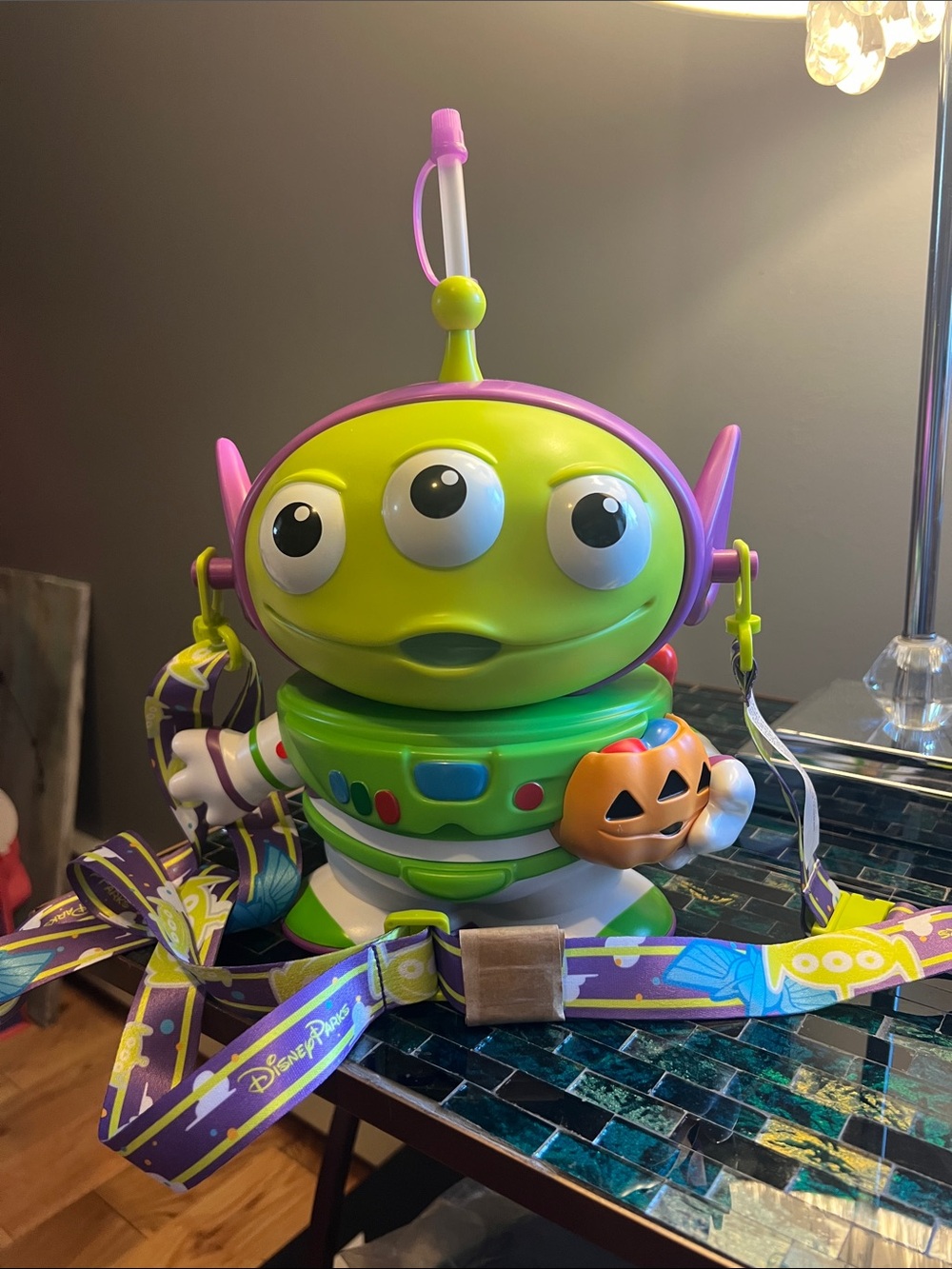 Disney Parks Alien x Buzz Lightyear sipper. NEW
